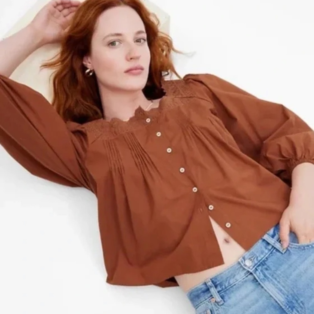 GAP | Puff-Sleeve Blouse in Rust